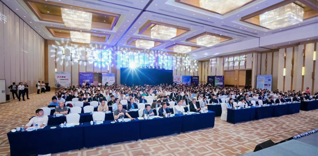 创新科技赋能轨道交通巡检  —无人机综合巡检设备亮相2025年第九届中国智慧轨道交通大会